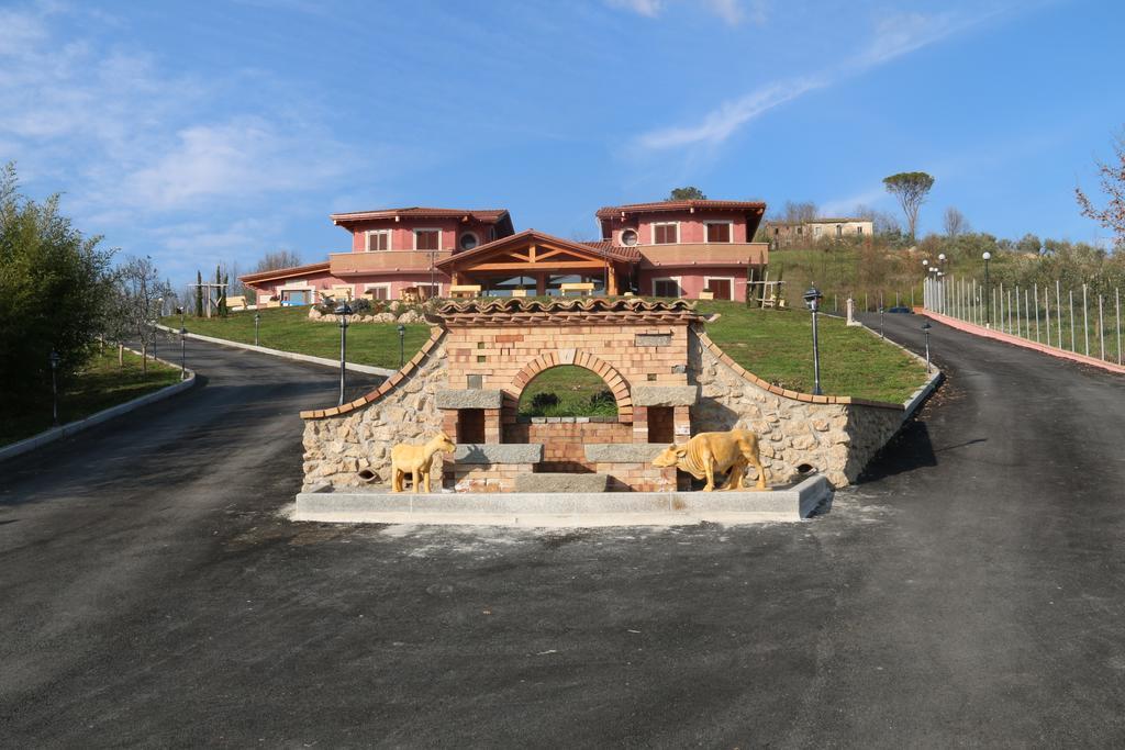 Agriturismo Ciociaro " Il Colle " Hotel Ristorante Ceprano Exterior foto