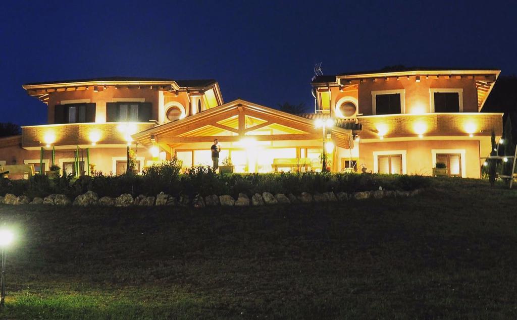 Agriturismo Ciociaro " Il Colle " Hotel Ristorante Ceprano Exterior foto